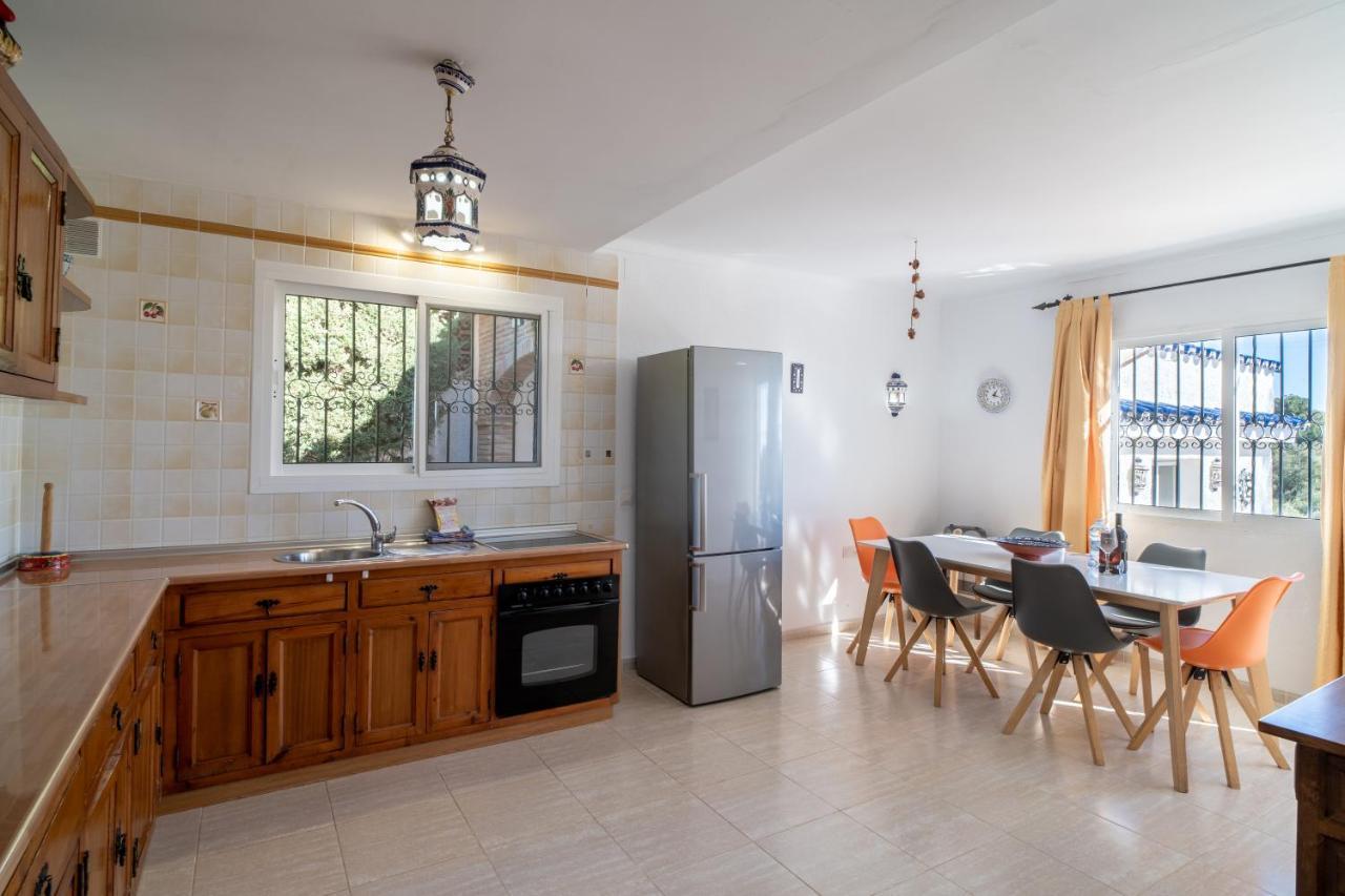 Villa Isabel Private Pool Casasol Nerja Kültér fotó
